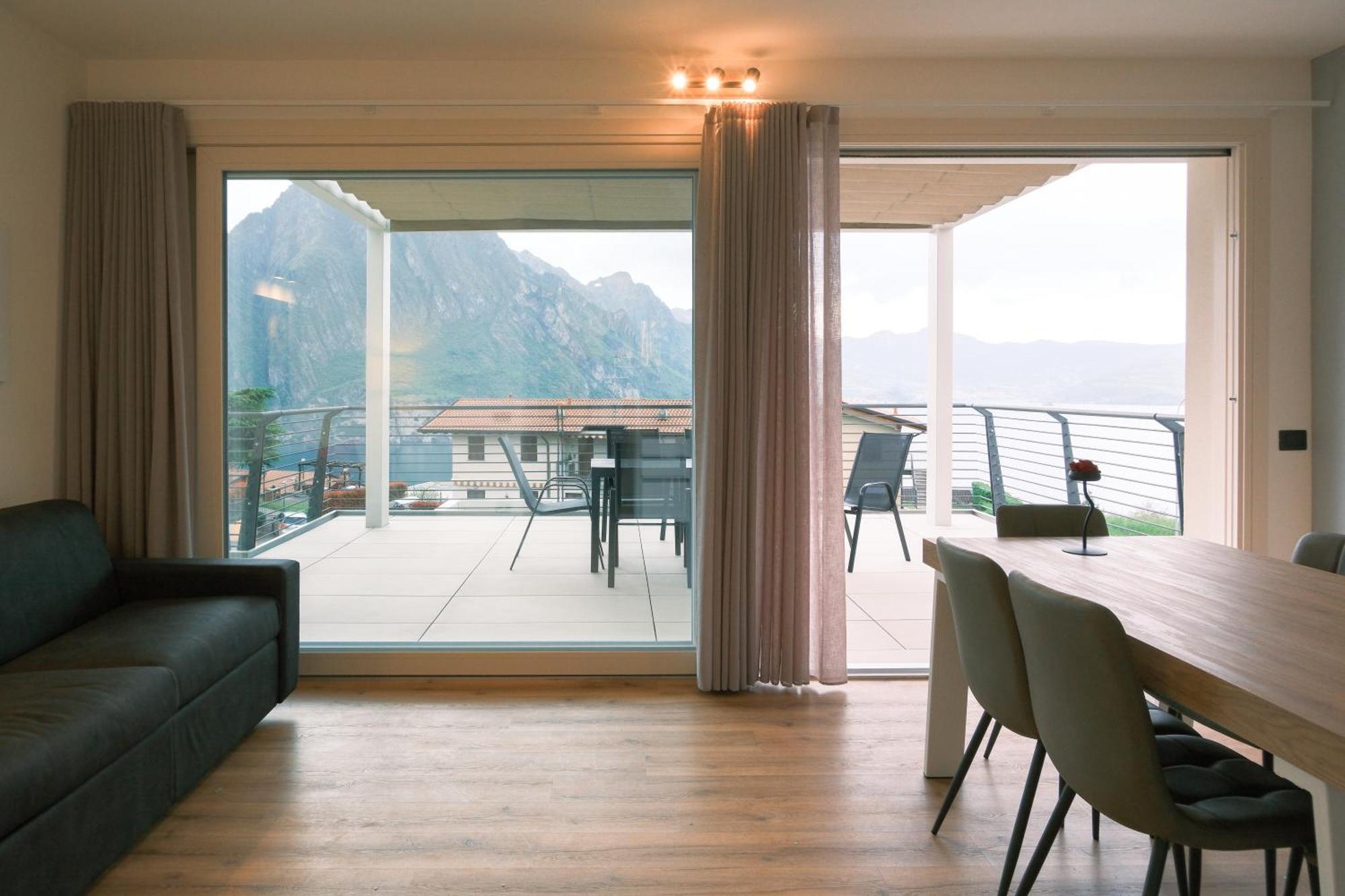 Costa Blu - Terrace Overlooking The Lake & Pool Riva di Solto Exterior foto